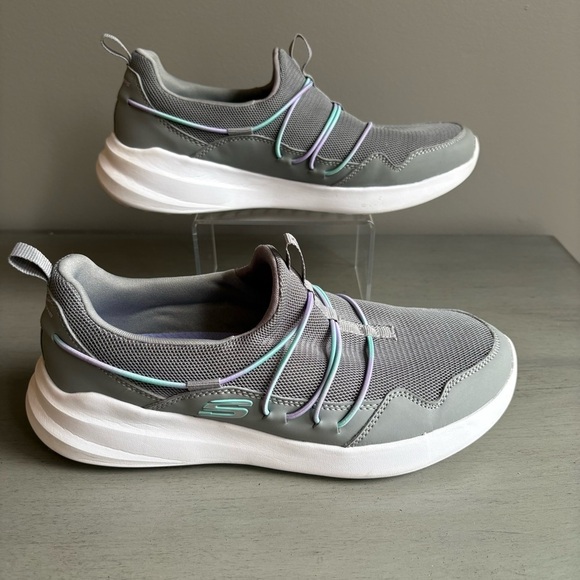 Skechers Summits Women Gray Slip On Sneakers Shoe 7 Memory Foam Classic - Picture 11 of 14